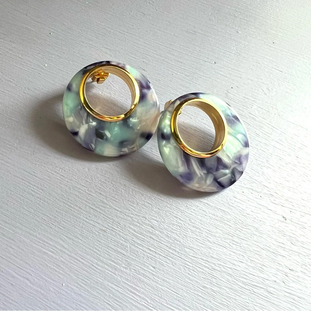 kate spade Acrylic Blue Oversized Stud Earrings - Picture 4 of 7